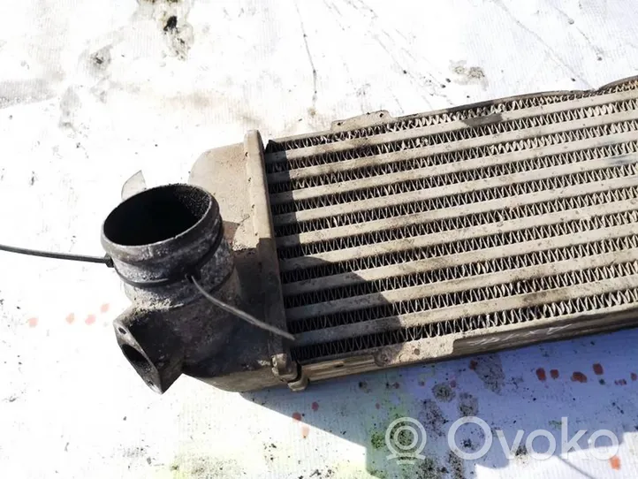 Hyundai i30 Radiatore intercooler 282702a62x