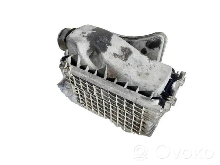 Alfa Romeo 147 Scatola del filtro dell’aria c3082a0