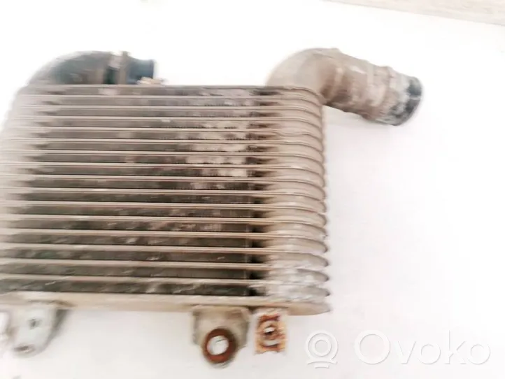 Toyota Avensis Verso Chłodnica powietrza doładowującego / Intercooler 