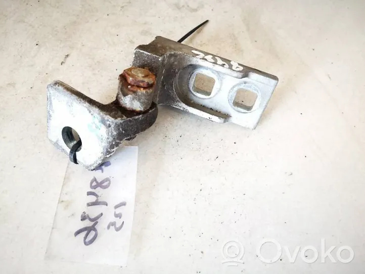 Opel Corsa D Rear door lower hinge 