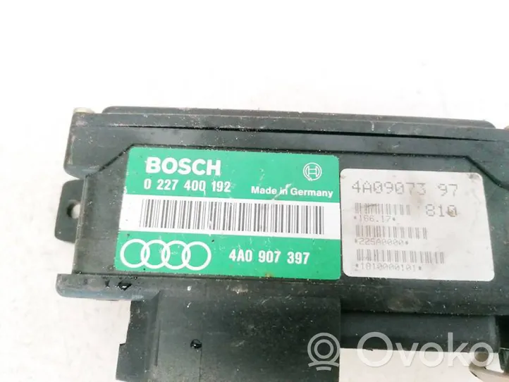 Audi 80 90 S2 B4 Inne komputery / moduły / sterowniki 0227400192