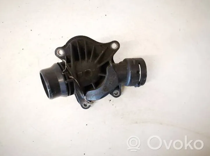 BMW 3 E46 Tuyau de liquide de refroidissement moteur 2248038