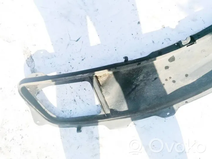 Mercedes-Benz ML W164 Rivestimento del tergicristallo 1648800205