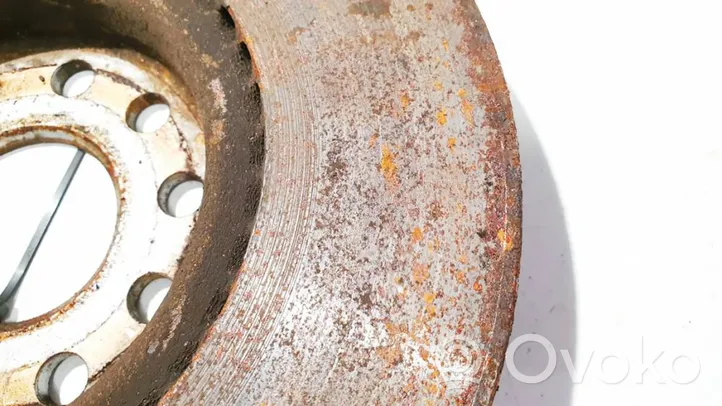 Volkswagen PASSAT B6 Front brake disc ventiliuojamas