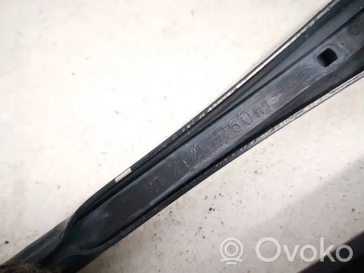 Opel Vectra C Ramię wycieraczki szyby przedniej / czołowej 09185812