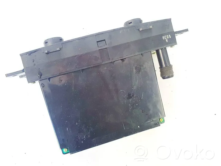 Chevrolet Captiva Climate control unit 20910836