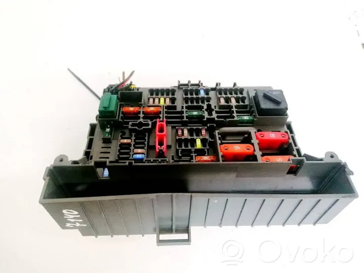 BMW 3 E90 E91 Fuse box set 10688710