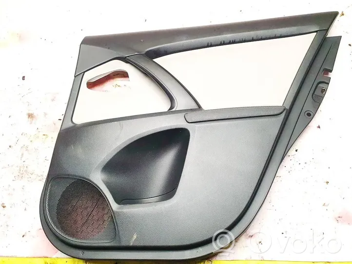 Toyota Avensis T270 Garniture panneau de porte arrière 6763805070