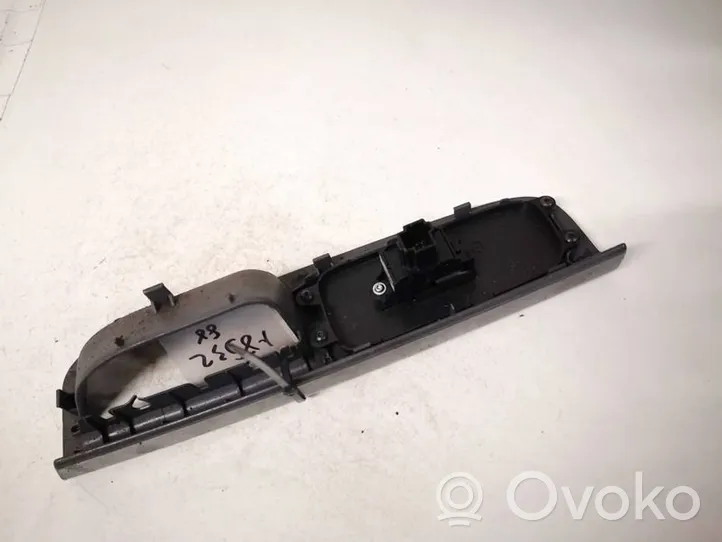 Volvo C30 Interrupteur commade lève-vitre 8679474