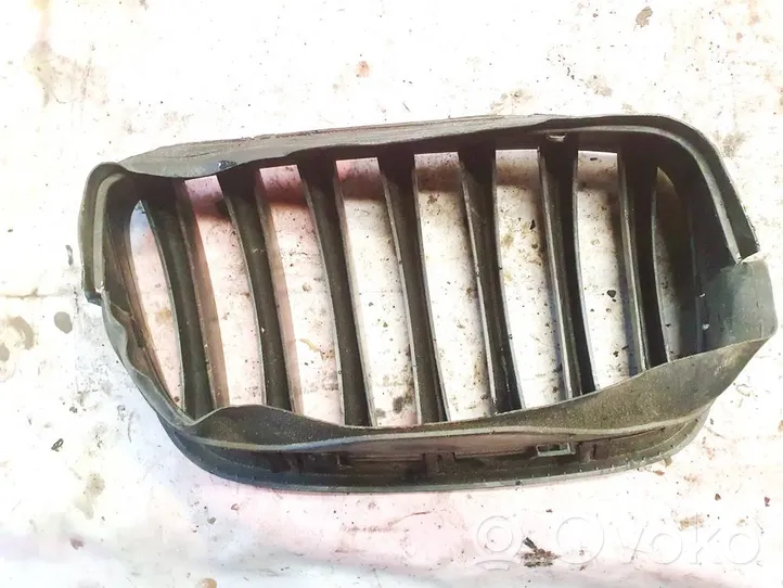 BMW X5 E70 Grille de calandre avant 51137171395