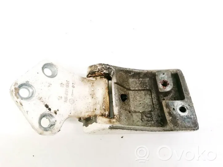 Volkswagen Transporter - Caravelle T5 Front door upper hinge 7H0827151