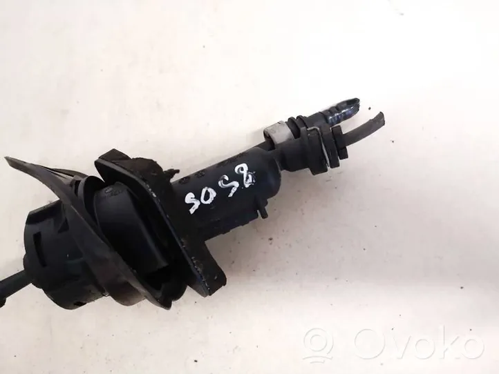 Volvo S40 Główny cylinder sprzęgła 