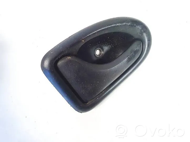 Iveco Daily 40.8 Maniglia interna per portiera anteriore 7700830078