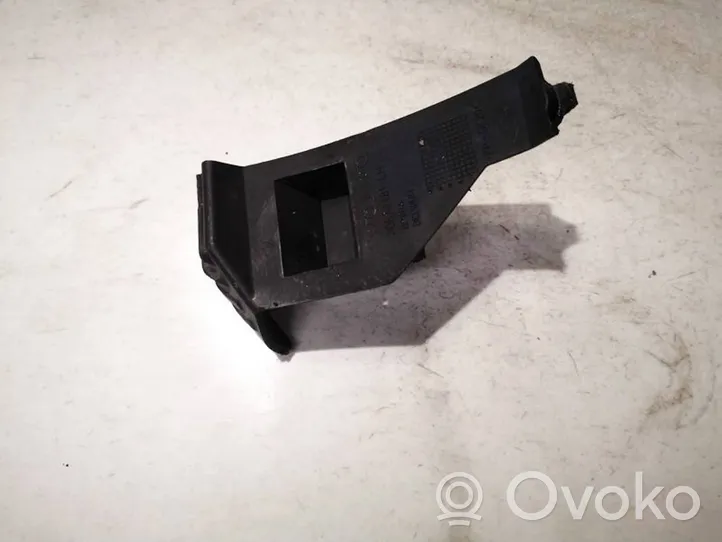 Volvo V50 Support de montage de pare-chocs avant 30678481