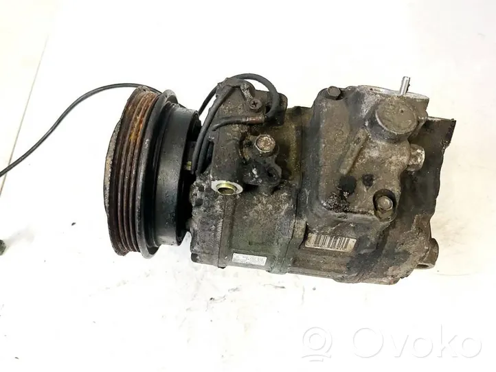 Volkswagen PASSAT B5 Ilmastointilaitteen kompressorin pumppu (A/C) 8d0260808