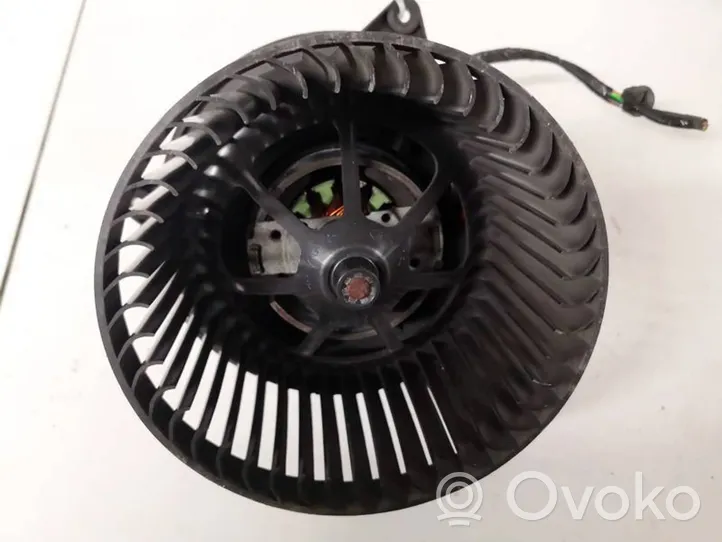 Ford Focus Heater fan/blower xs4h18456ad