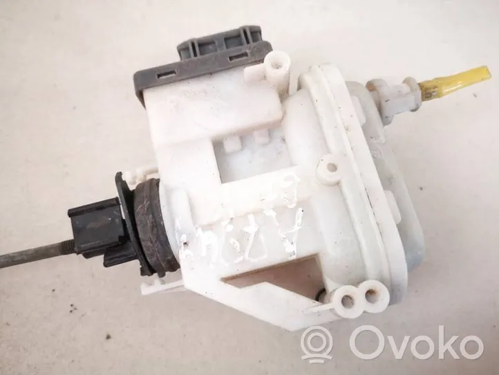 Volkswagen PASSAT B4 Vakuumpumpe Unterdruckpumpe Zentralverriegelung 3A0862153