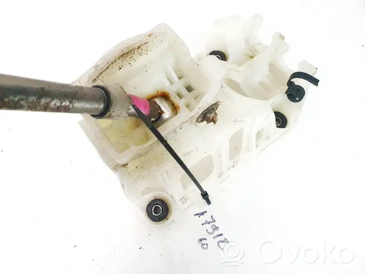 Toyota Urban Cruiser (XP110) Gear selector/shifter (interior) 