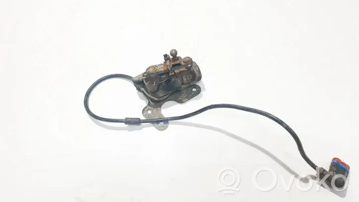 Mercedes-Benz E W212 Capteur de hauteur de suspension avant a2125402705