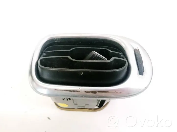 Citroen C3 Picasso Griglia di ventilazione centrale cruscotto 9683043377