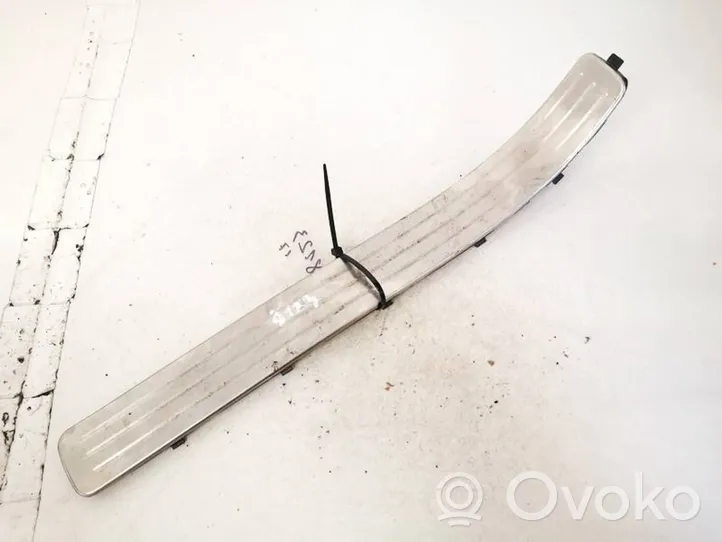 Volkswagen Touareg I Rear sill trim cover 7l0853793c