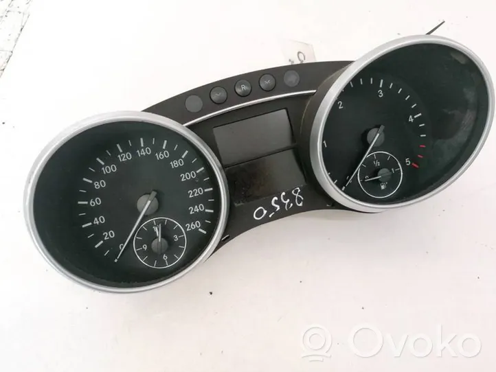 Mercedes-Benz ML W164 Tachimetro (quadro strumenti) A1645403347