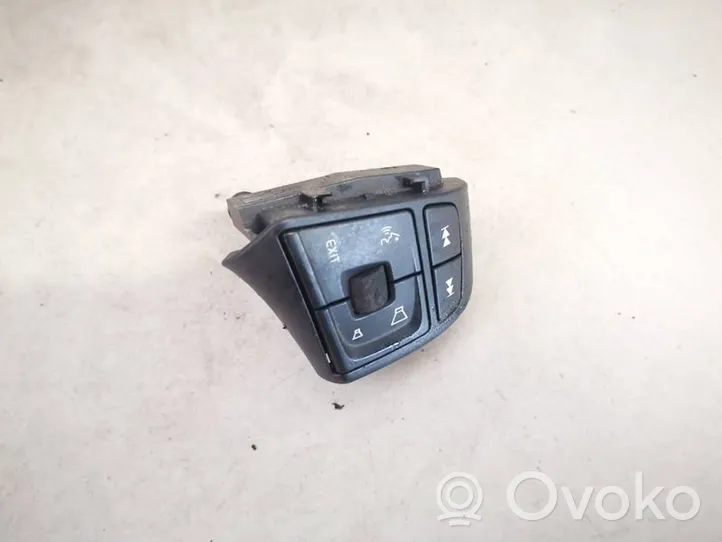 Volvo V40 Boutons / interrupteurs volant 31334463