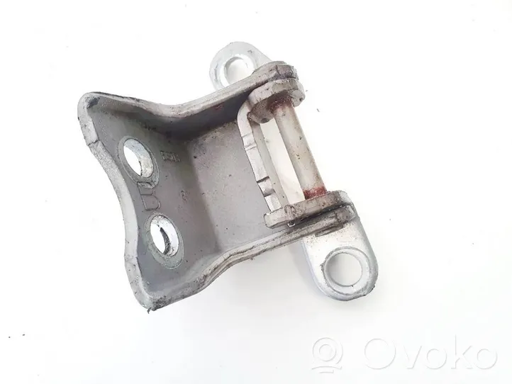 Honda CR-V Rear door lower hinge 