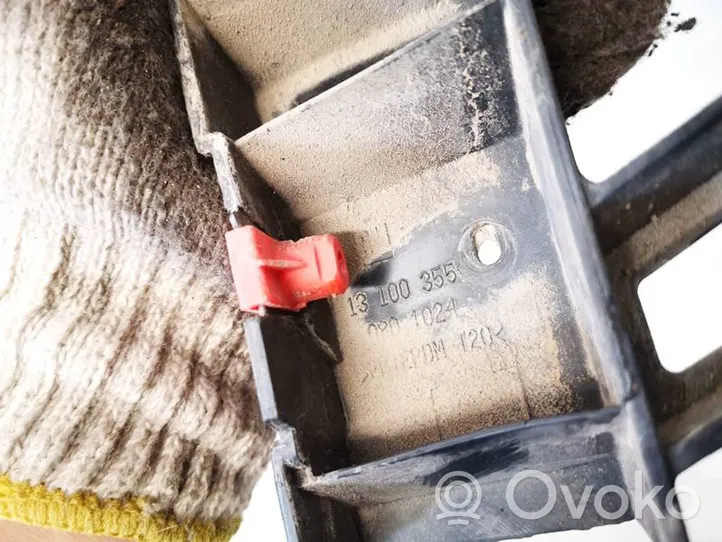 Opel Vectra C Support de pare-chocs arrière 13100355