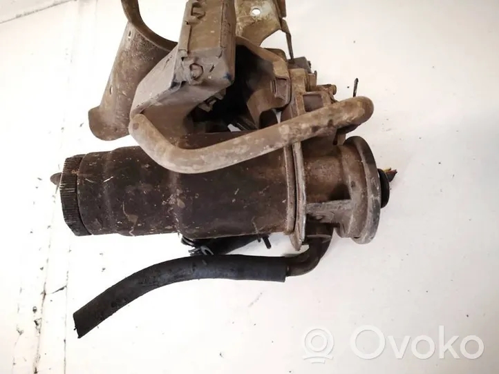 Toyota Corolla Verso AR10 Filtro carburante 