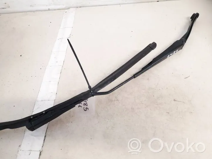 Fiat Grande Punto Front wiper blade arm 51701422