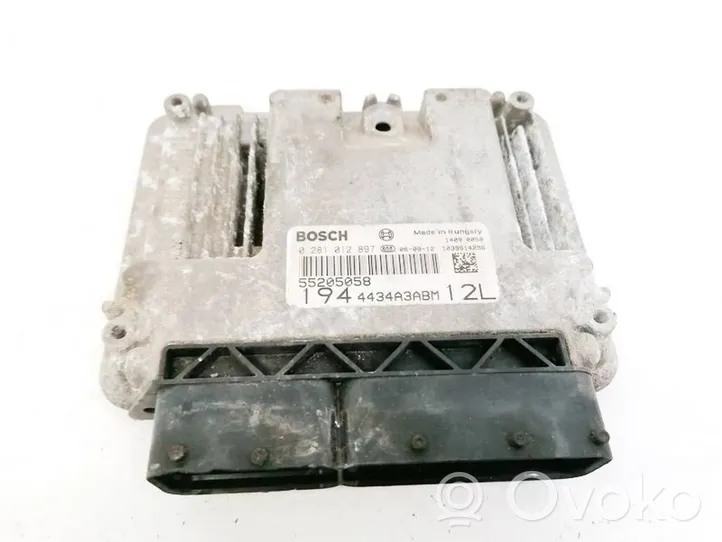 Fiat Croma Moottorin ohjainlaite/moduuli 0281012897