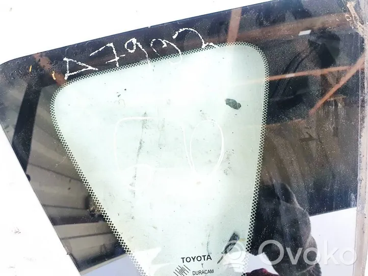 Toyota Verso Galinis šoninis kėbulo stiklas 