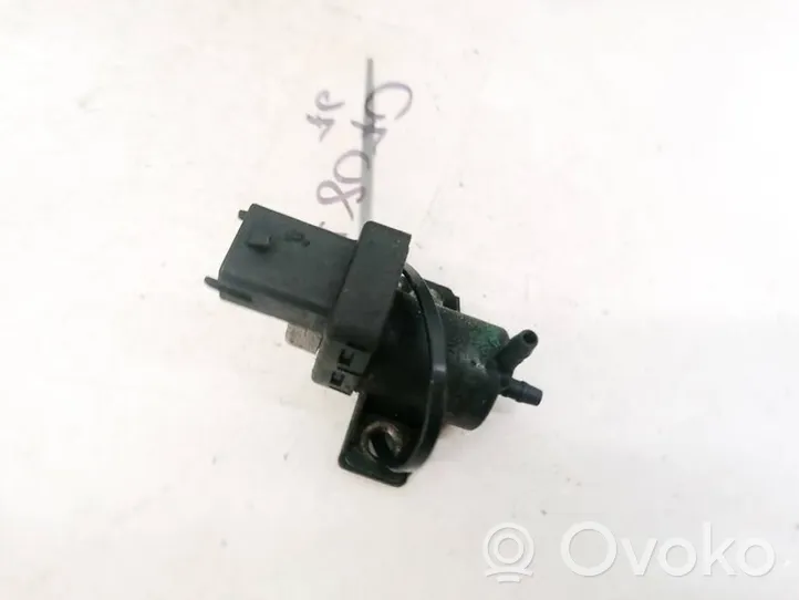 Opel Insignia A Turboahtimen magneettiventtiili 55566051