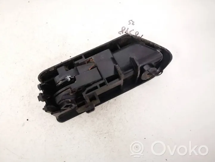 Toyota Yaris Fuel tank opening switch 