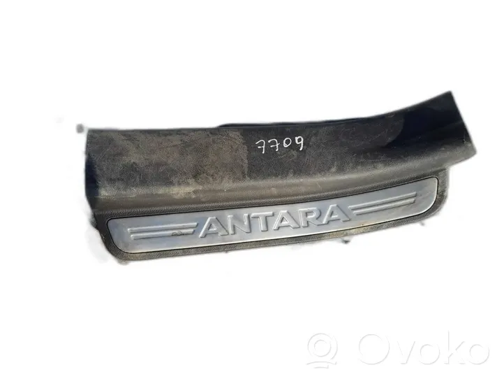 Opel Antara Garniture de marche-pieds arrière 96630473