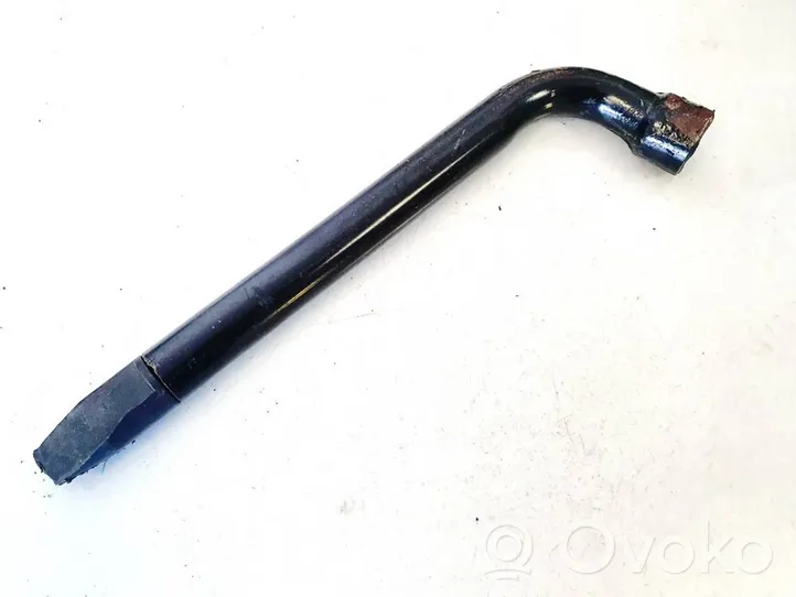 Nissan Note (E11) Wheel nut wrench 