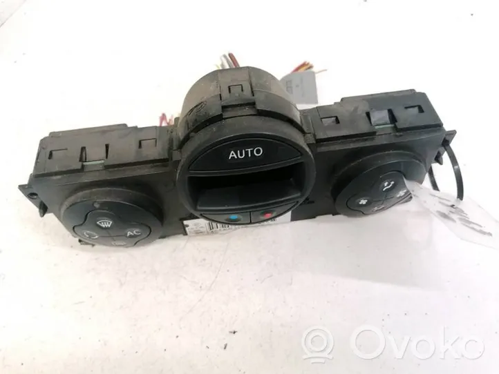 Renault Megane II Climate control unit 8200344840