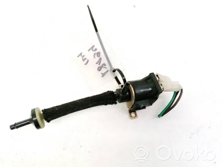 Audi 80 90 S2 B4 Solenoidinis vožtuvas 