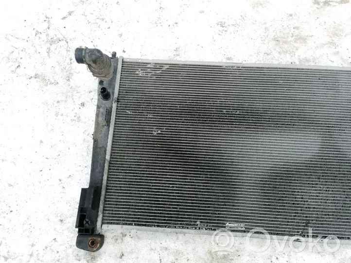 Fiat Punto (188) Radiateur de refroidissement 55700448