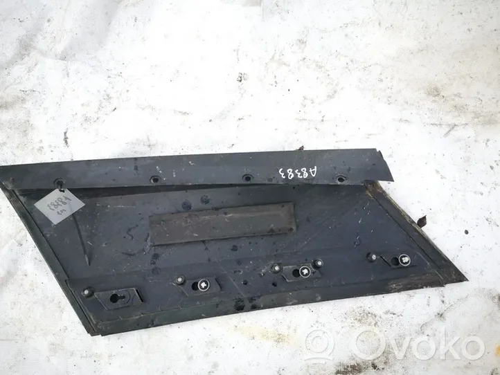 Land Rover Range Rover L322 Moulures des vitres de la porte arrière 51137001627