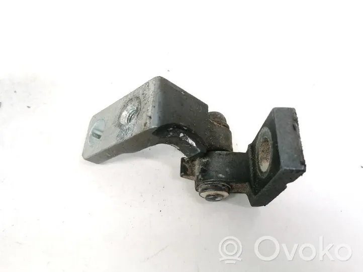 Volkswagen Polo IV 9N3 Cerniera superiore della portiera anteriore 6Q0831401B