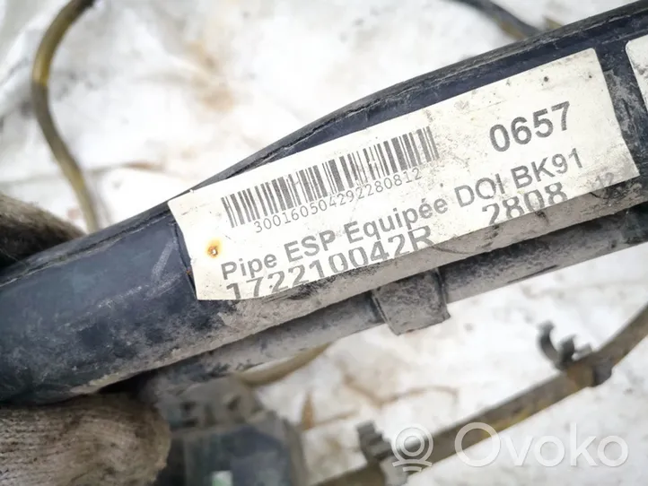 Renault Laguna III Tuyau de remplissage de réservoir de carburant 172210042r