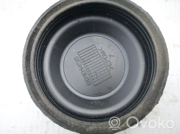 Saab 9-5 Osłona żarówki lampy przedniej 89101456