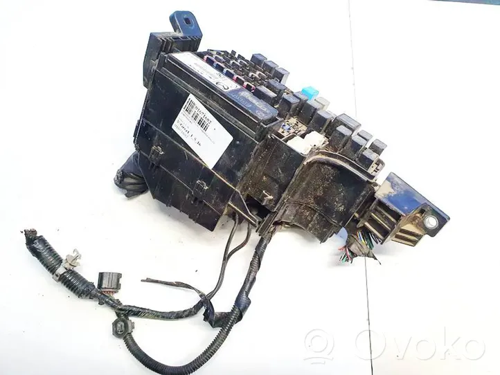 Mazda 6 Boîte à fusibles F005V01361