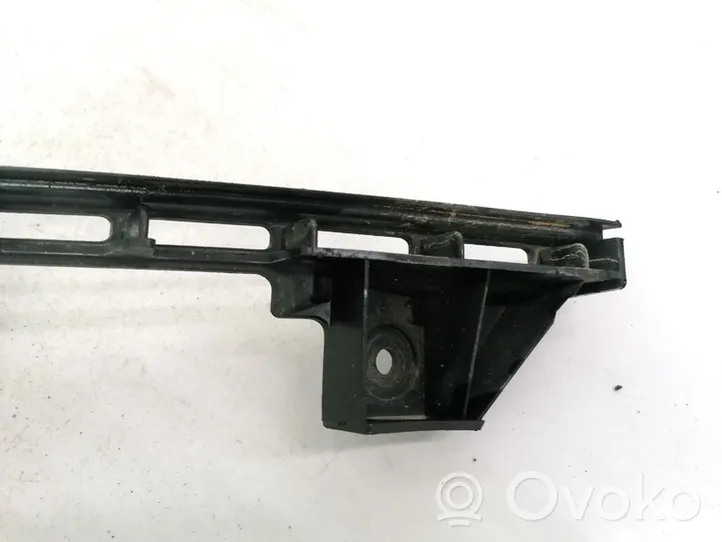 Volkswagen Touran I Front bumper mounting bracket 1T0807890B