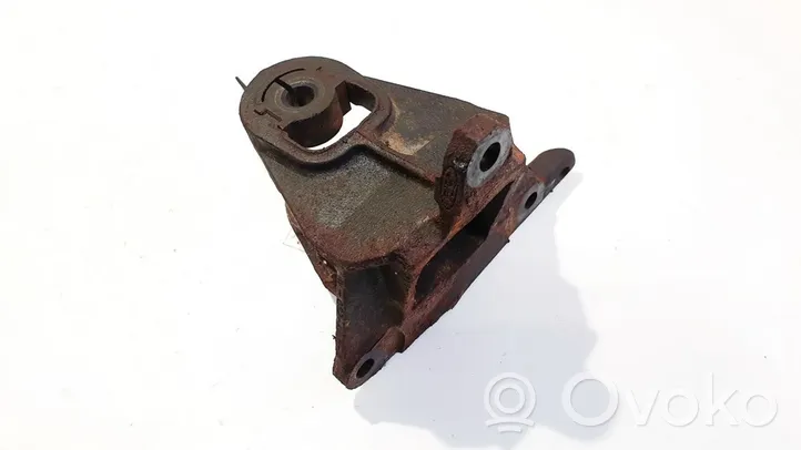 Lancia Phedra Support, suspension du moteur 