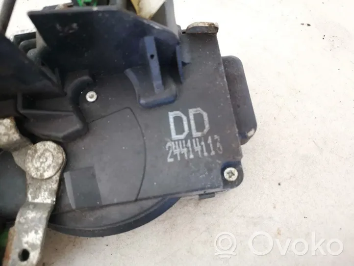 Opel Vectra B Zamek drzwi przednich 24414113