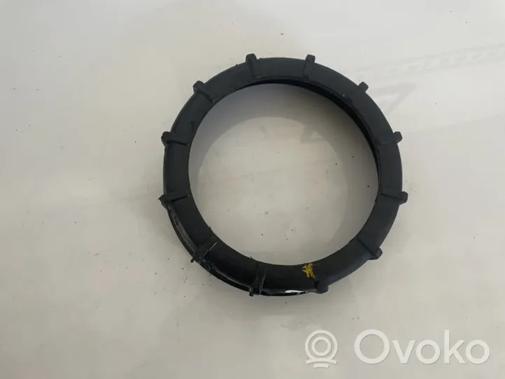 Nissan X-Trail T30 Bague de verrouillage pour réservoir de carburant 1784879900