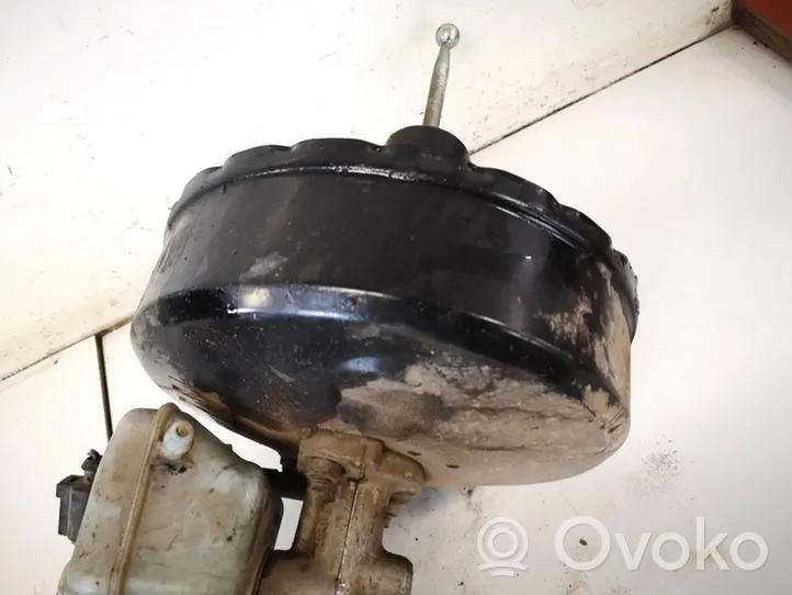 Volkswagen Polo IV 9N3 Brake booster 